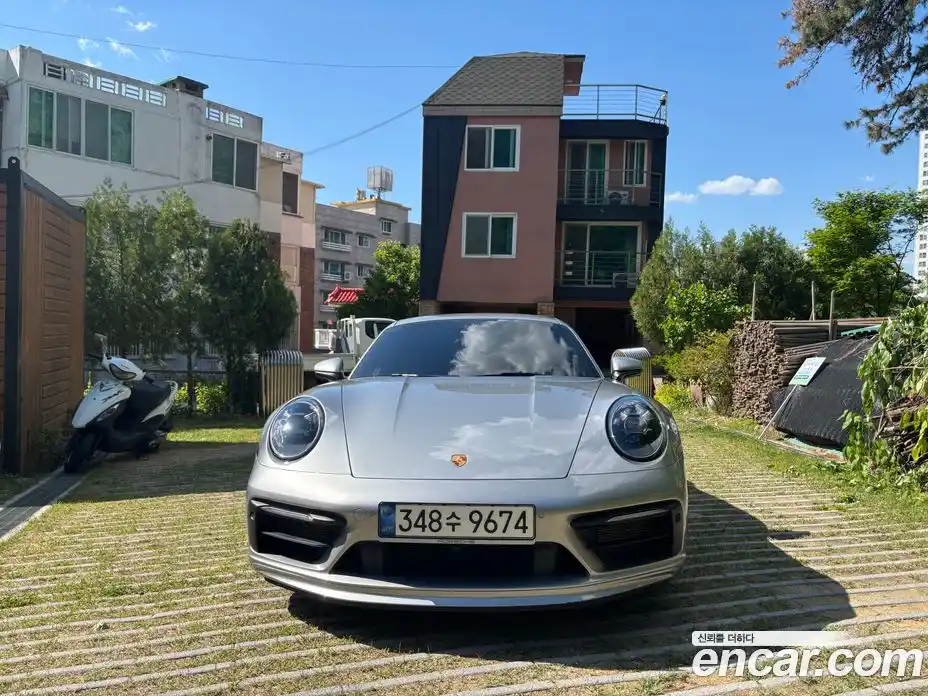 Porsche 911 2020 3.0 автомат (гидро), фото 3