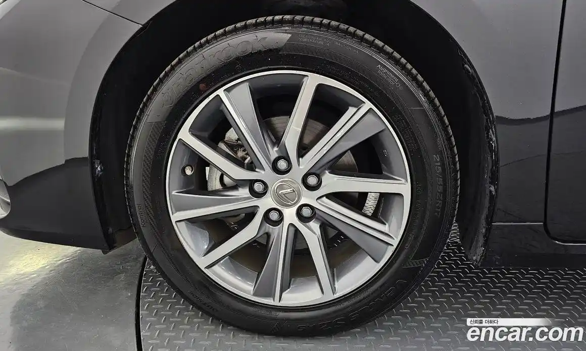 Lexus ES 2016 2.5 гидро, фото 5