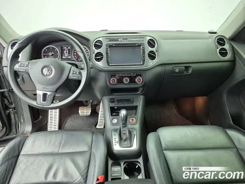 Volkswagen Tiguan 2014 2.0 автомат (гидро), фото 7