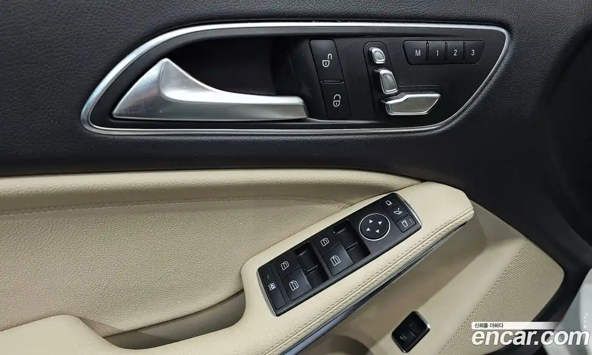 Mercedes-Benz GLA-Class 2018 2.0 гидро, фото 21 Mercedes-Benz GLA-Class 2018 2.0 гидро, фото 21