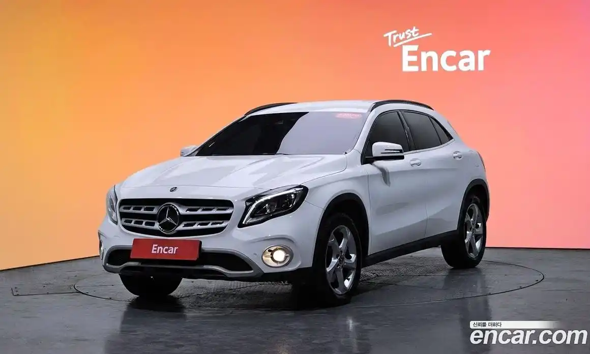 Mercedes-Benz GLA-Class 2018 2.0 гидро, фото 30 Mercedes-Benz GLA-Class 2018 2.0 гидро, фото 30