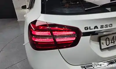Mercedes-Benz GLA-Class 2018 2.0 гидро, миниатюра 8 Mercedes-Benz GLA-Class 2018 2.0 гидро, миниатюра 8