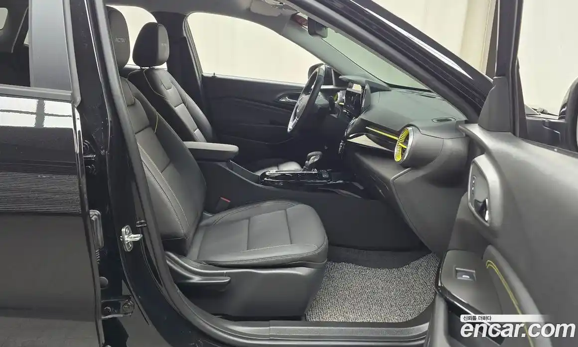 Chevrolet Trax 2023 1.2 гидро, фото 16