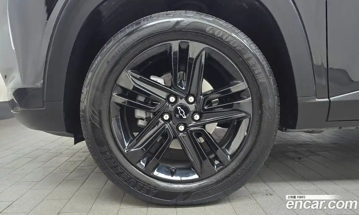 Chevrolet Trax 2023 1.2 гидро, фото 5