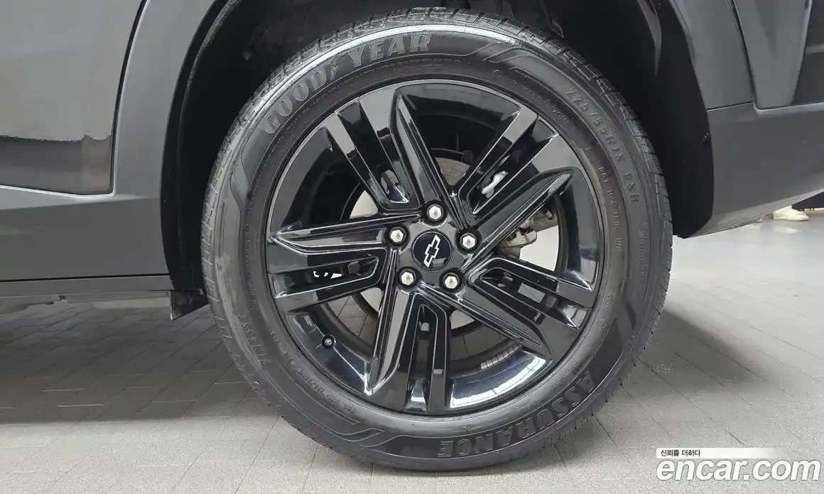 Chevrolet Trax 2023 1.2 гидро, фото 7