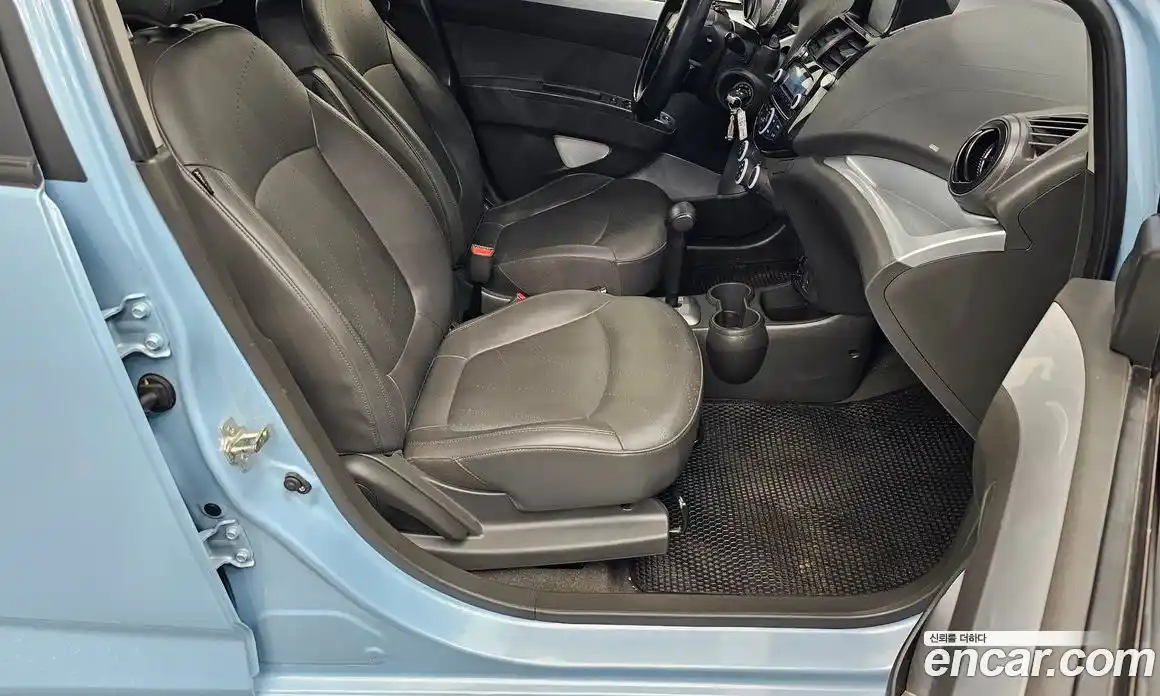 Chevrolet Spark 2014 1.0 автомат (гидро), фото 12