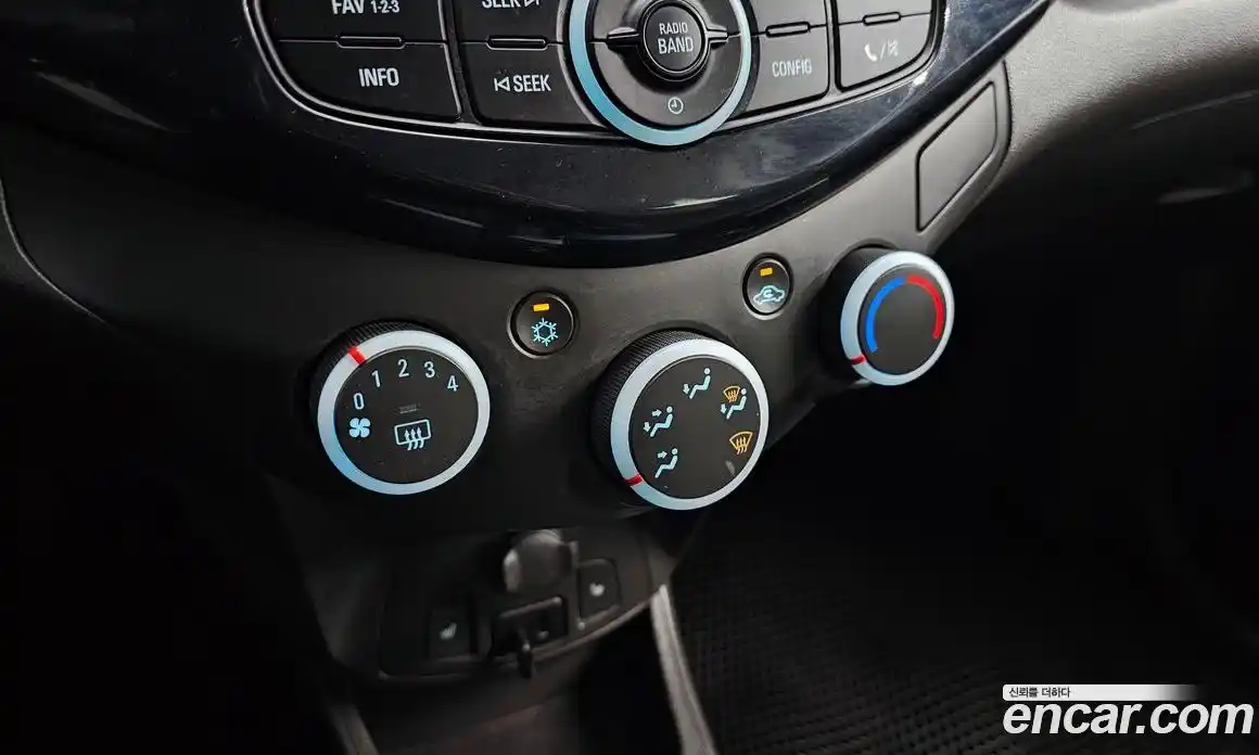 Chevrolet Spark 2014 1.0 автомат (гидро), фото 18