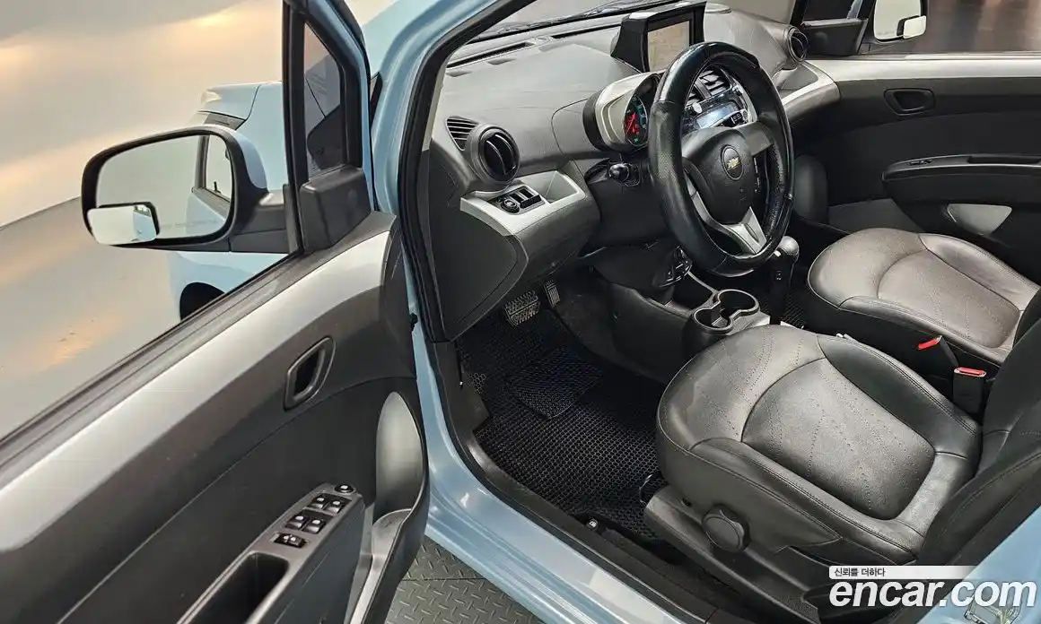 Chevrolet Spark 2014 1.0 автомат (гидро), фото 10