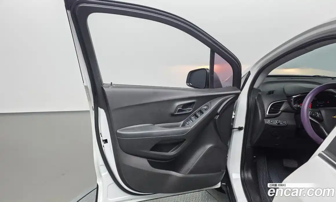 Chevrolet Trax 2018 1.6 гидро, фото 14