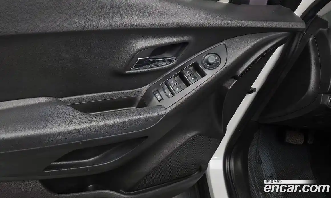 Chevrolet Trax 2018 1.6 гидро, фото 28