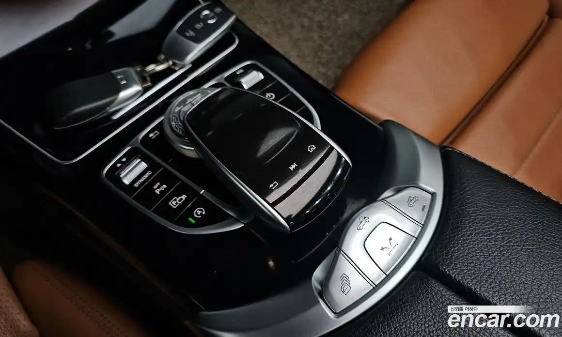 Mercedes-Benz C-Class 2019 2.0 гидро, фото 22 Mercedes-Benz C-Class 2019 2.0 гидро, фото 22