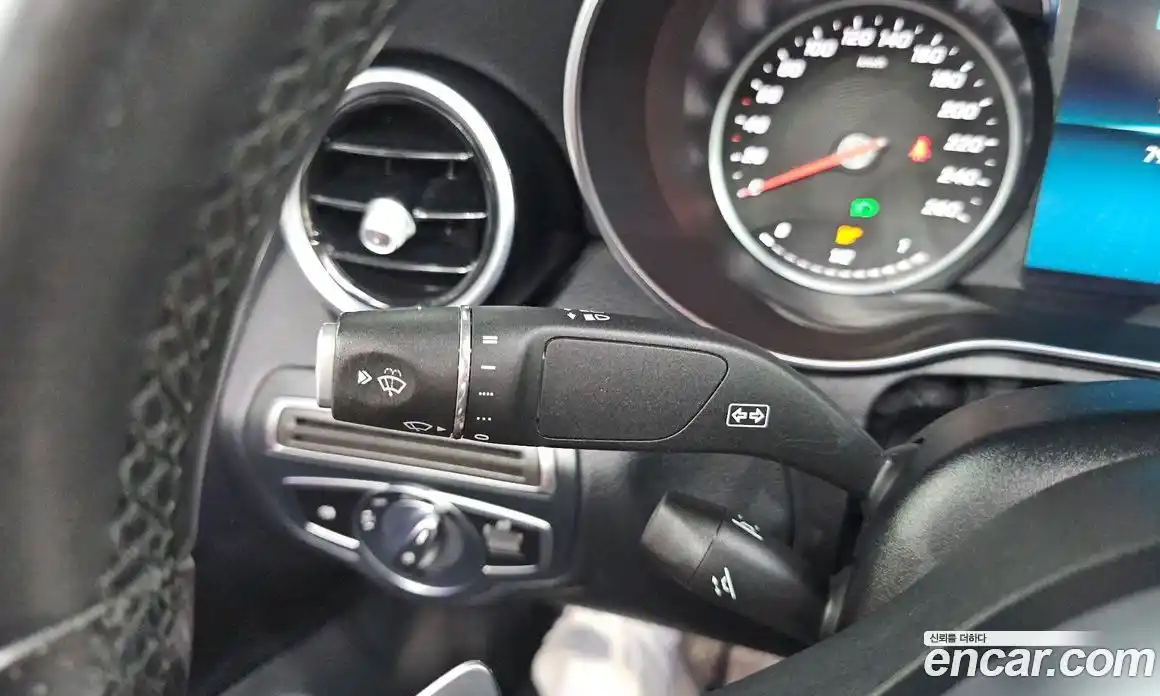 Mercedes-Benz C-Class 2019 2.0 гидро, фото 26 Mercedes-Benz C-Class 2019 2.0 гидро, фото 26