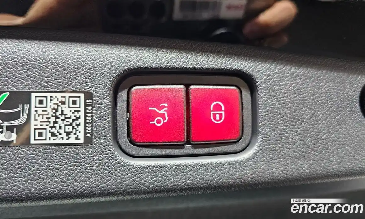 Mercedes-Benz E-Class 2025 2.0 гидро, фото 18