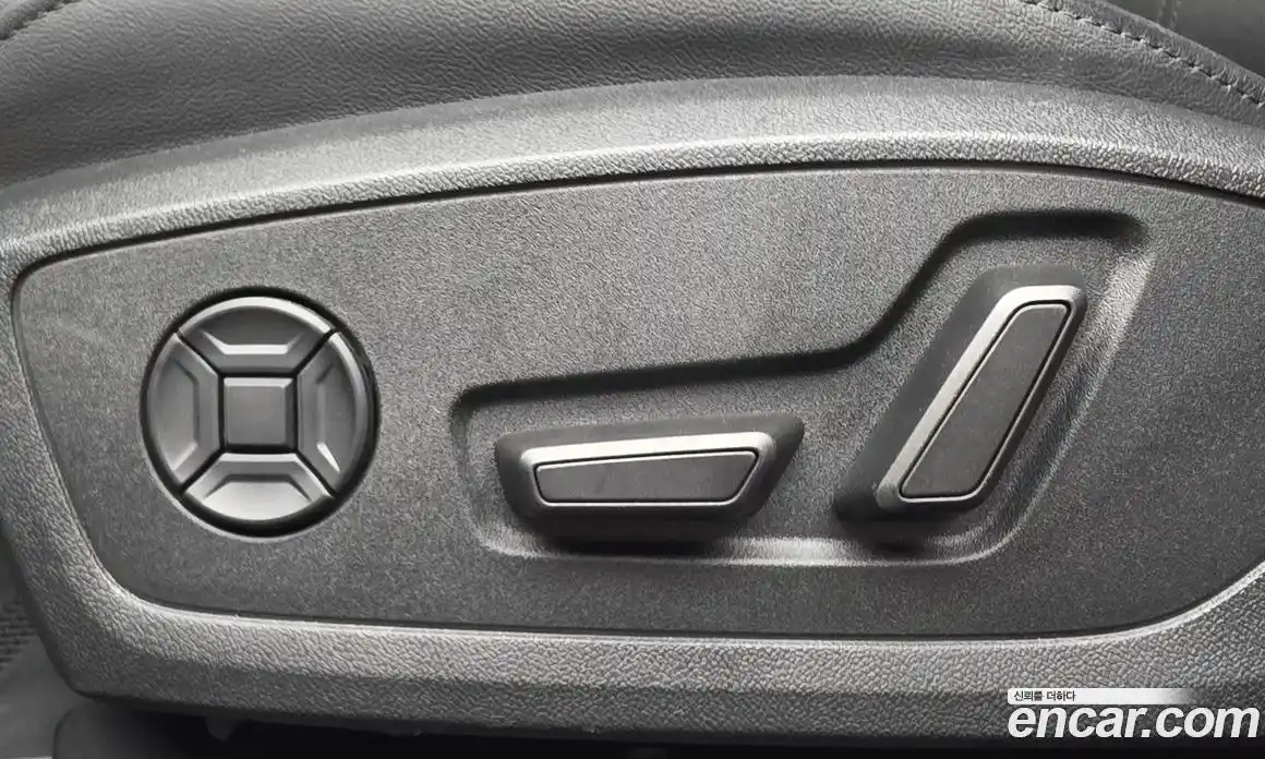 Audi A3 2023 2.0 автомат (гидро), фото 19