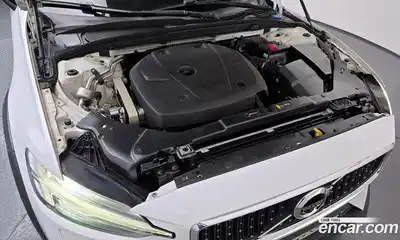 Volvo V60 2019 2.0 автомат (гидро), миниатюра 6
