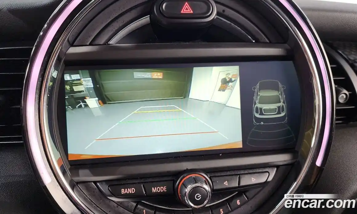 Mini Cooper 2015 2.0 автомат (гидро), фото 14