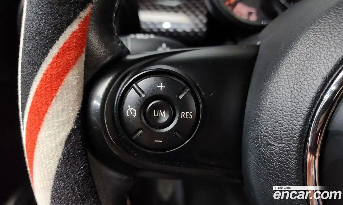 Mini Cooper 2015 2.0 автомат (гидро), фото 17