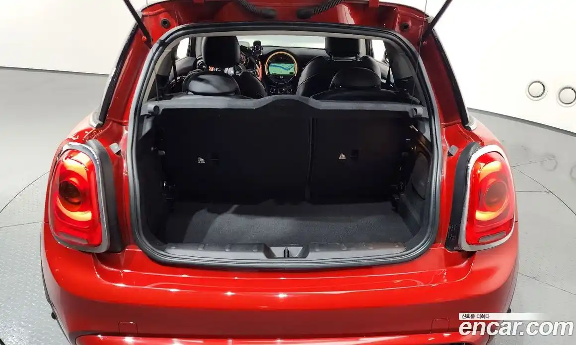 Mini Cooper 2015 2.0 автомат (гидро), фото 19