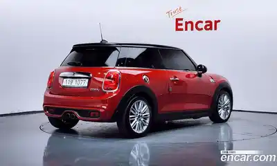 Mini Cooper 2015 2.0 автомат (гидро), миниатюра 2