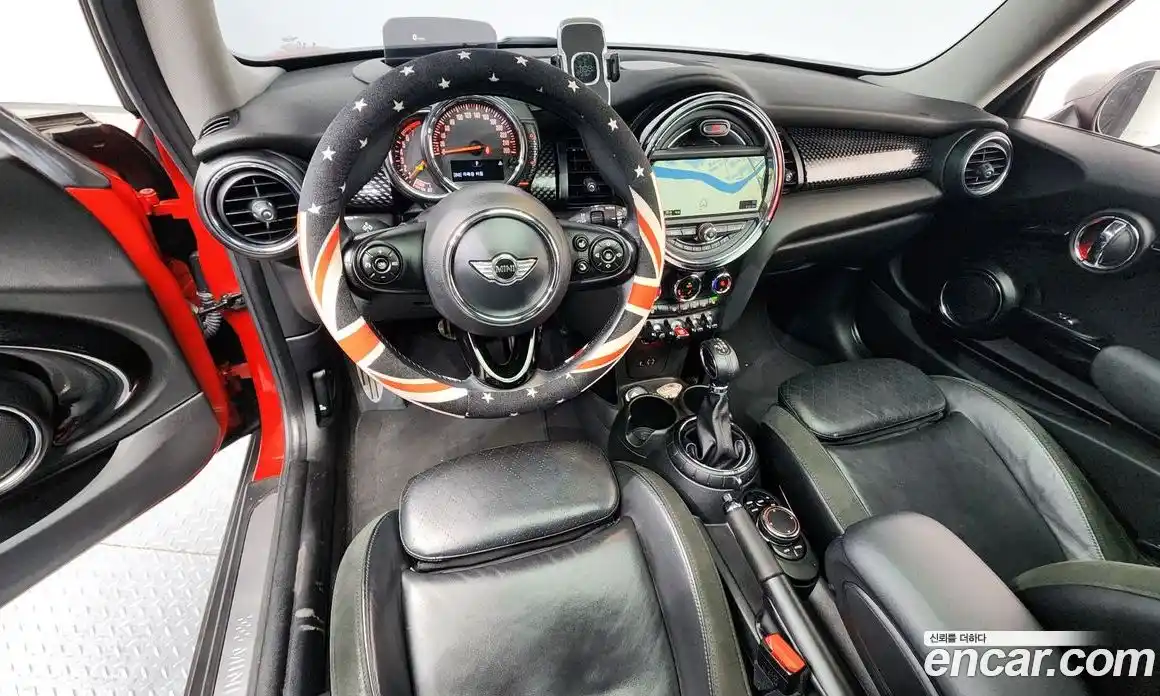 Mini Cooper 2015 2.0 автомат (гидро), фото 7