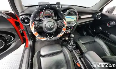 Mini Cooper 2015 2.0 автомат (гидро), миниатюра 7