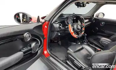 Mini Cooper 2015 2.0 автомат (гидро), миниатюра 10