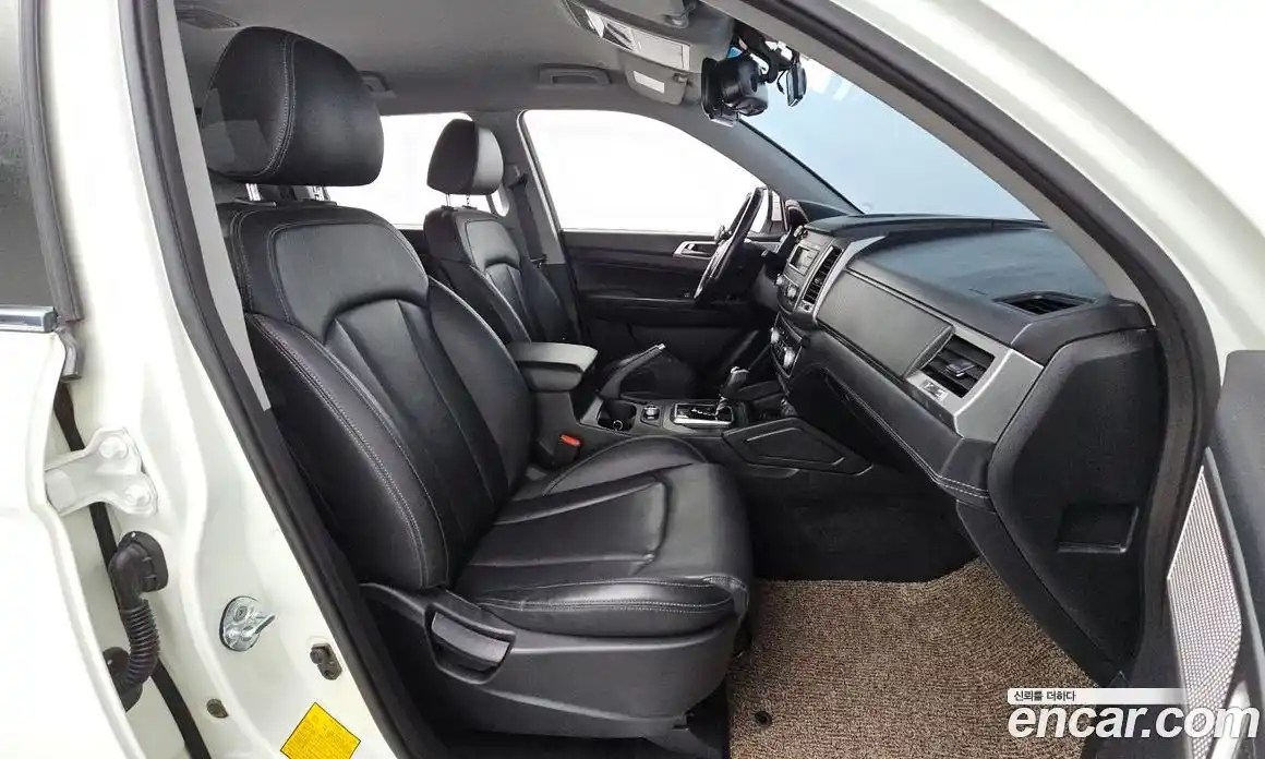 SsangYong Rexton 2019 2.2 автомат (гидро), фото 16