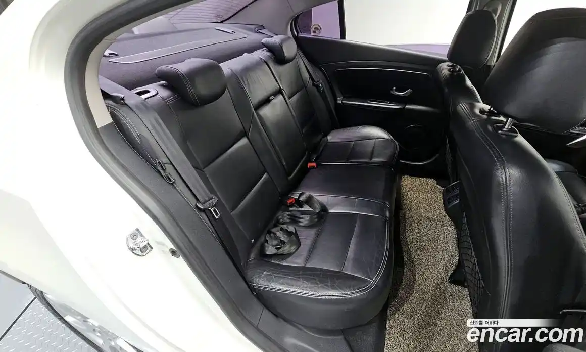 Renault SM3 2010 1.6 гидро, фото 11