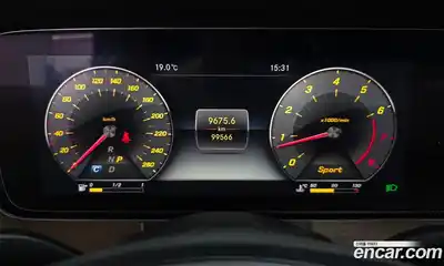 Mercedes-Benz E-Class 2018 2.0 автомат (гидро), миниатюра 12