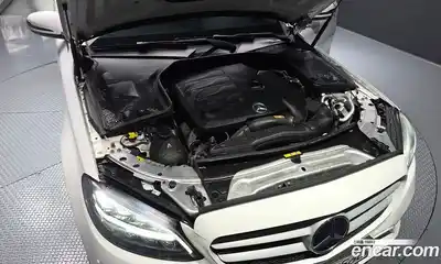 Mercedes-Benz C-Class 2019 2.0 гидро, миниатюра 5