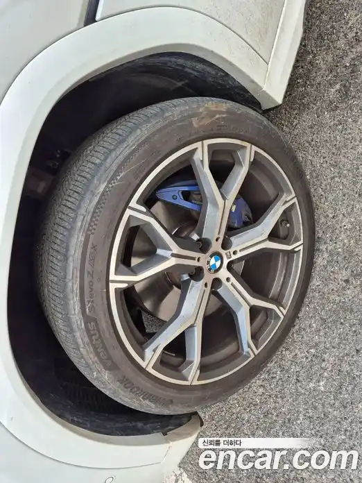 BMW X6 2021 3.0 гидро, фото 7