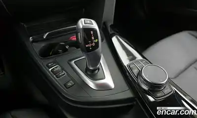 BMW 3-Series 2017 2.0 гидро, миниатюра 9