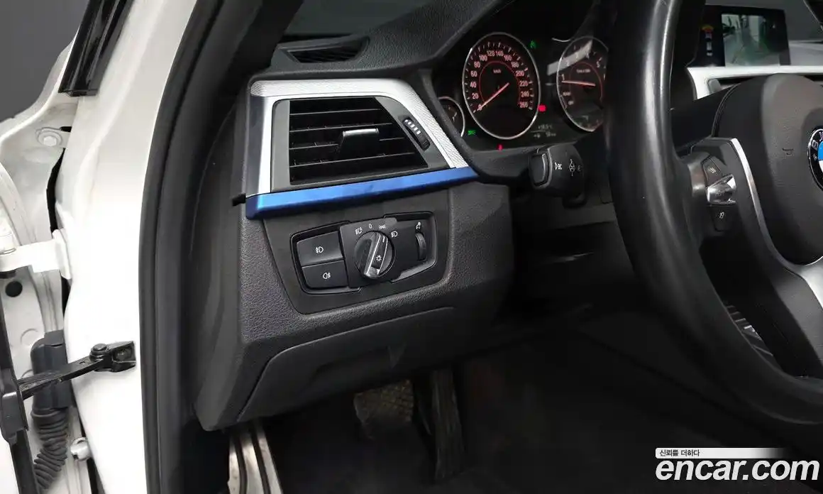 BMW 3-Series 2016 2.0 гидро, фото 13