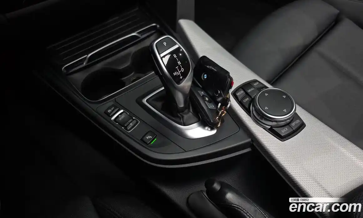 BMW 3-Series 2016 2.0 гидро, фото 9