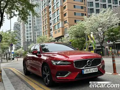 Volvo S60, 2021, 13 226 км