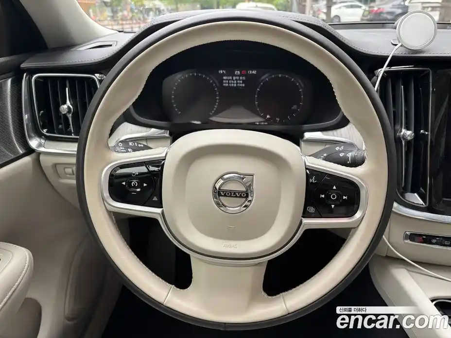 Volvo S60 2021 2.0 автомат (гидро), фото 12