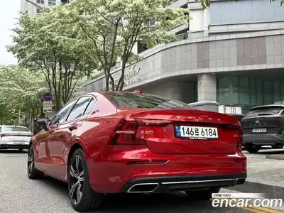 Volvo S60 2021 2.0 автомат (гидро), миниатюра 2