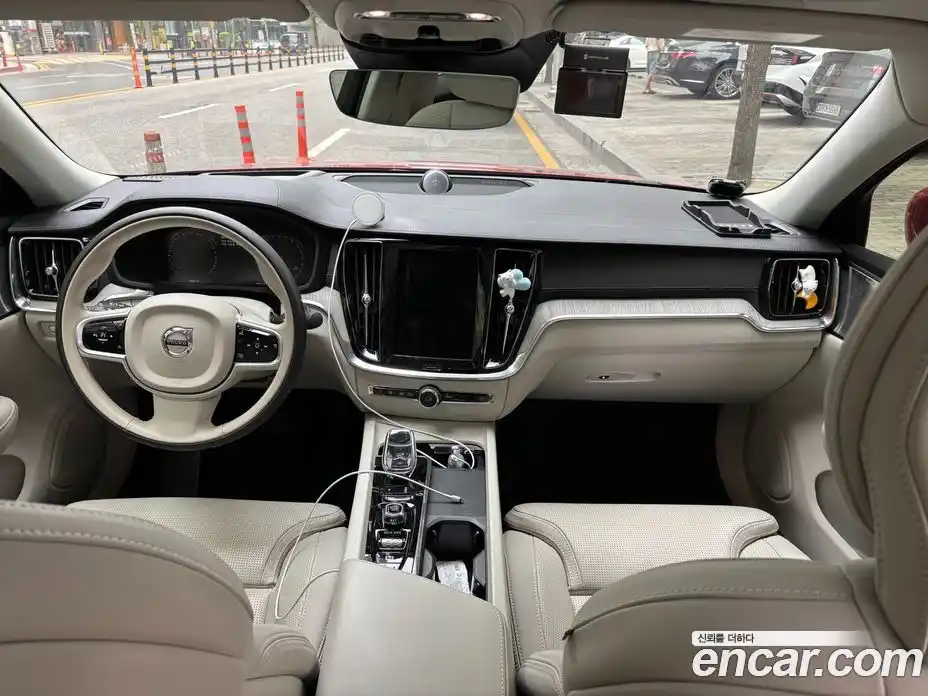 Volvo S60 2021 2.0 автомат (гидро), фото 9