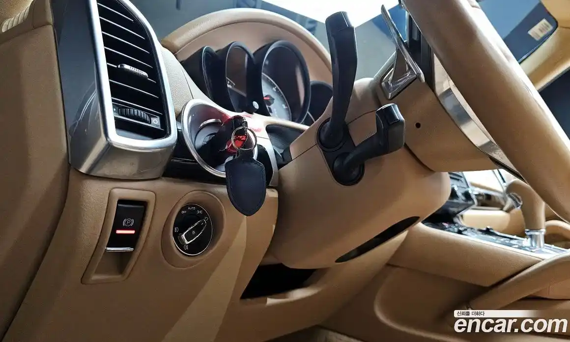 Porsche Cayenne 2015 4.1 автомат (гидро), фото 14