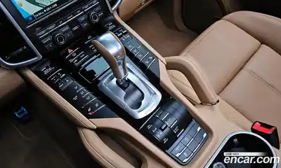 Porsche Cayenne 2015 4.1 автомат (гидро), миниатюра 9