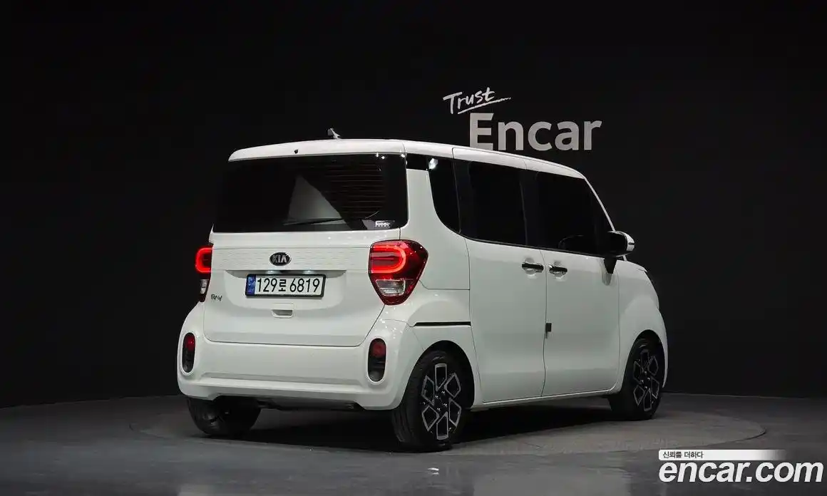 Kia Ray 2021 1.0 гидро, фото 2