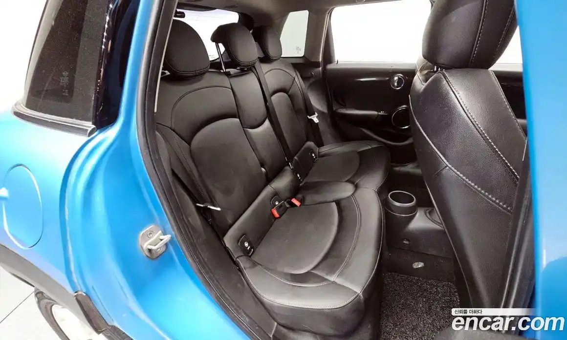 Mini Cooper 2015 1.5 автомат (гидро), фото 11