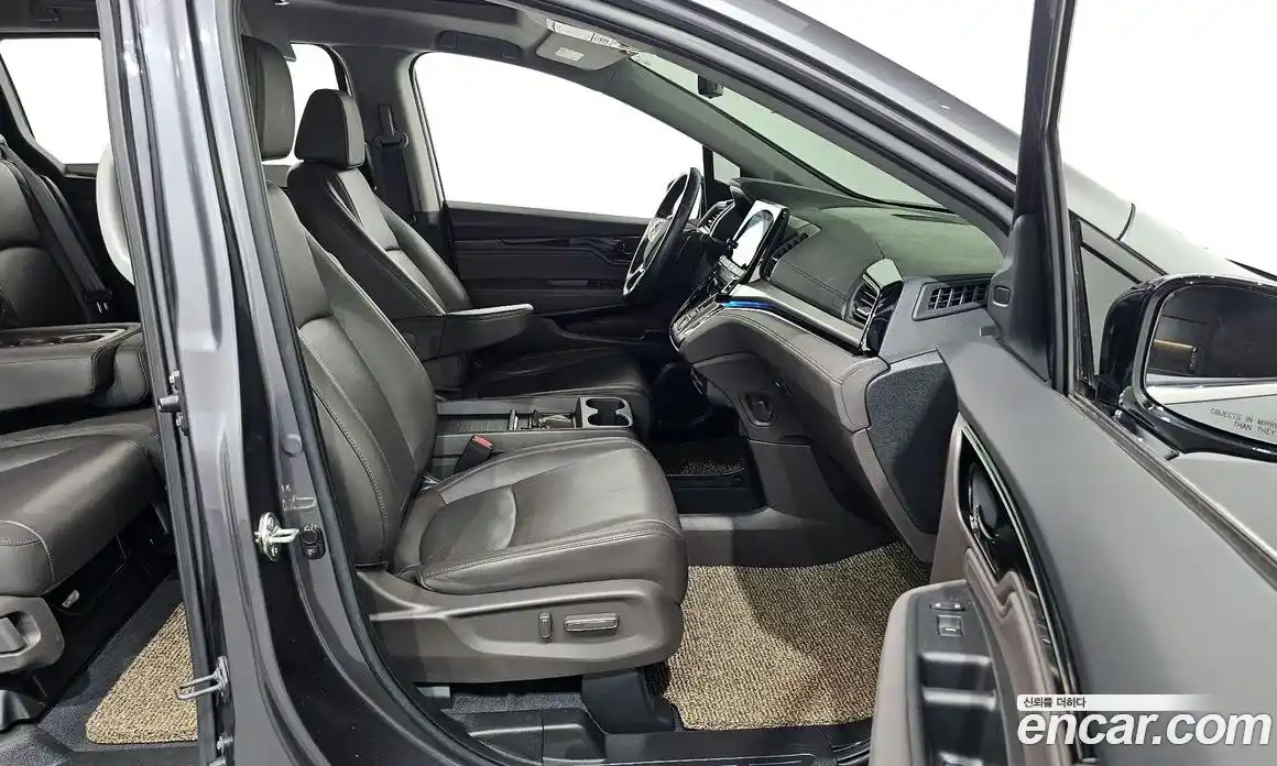 Honda Odyssey 2019 3.5 автомат (гидро), фото 11