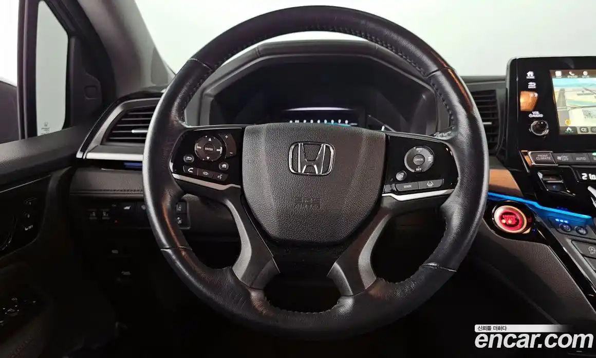 Honda Odyssey 2019 3.5 автомат (гидро), фото 13