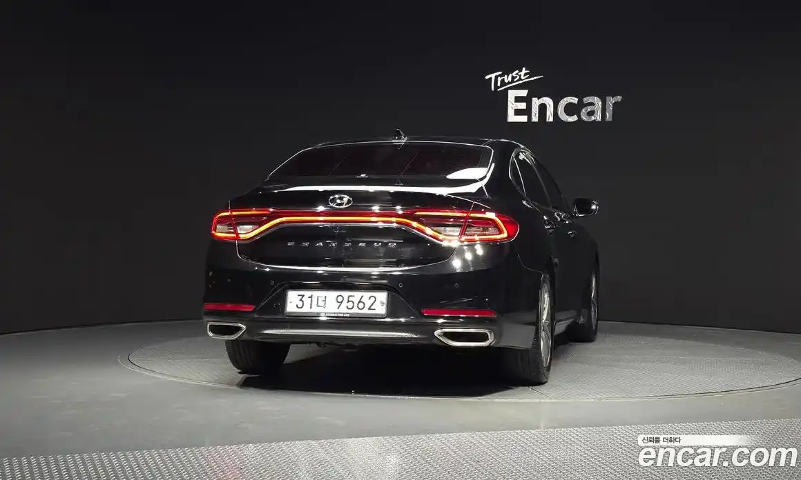 Hyundai Grandeur 2018 2.4 гидро, фото 4