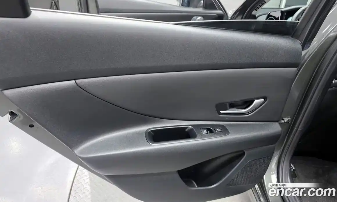 Hyundai Avante 2023 1.6 гидро, фото 15