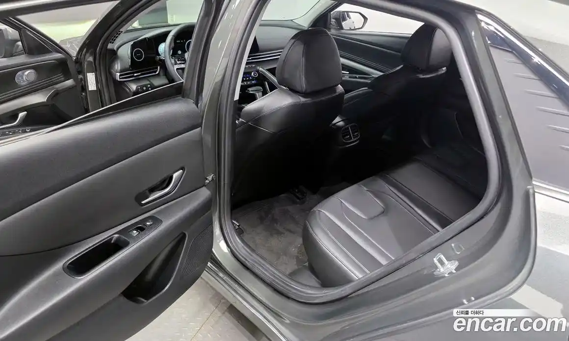 Hyundai Avante 2023 1.6 гидро, фото 16