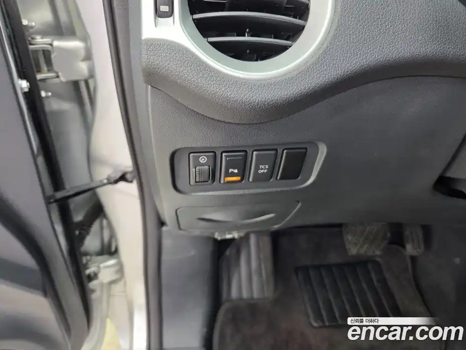 Renault QM5 2011 2.5 гидро, фото 16