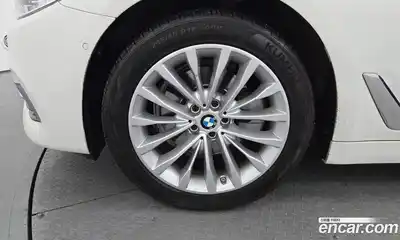BMW 5 серия 2018 2.0 автомат (гидро), миниатюра 5