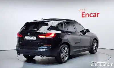 BMW X1 2022 2.0 гидро, миниатюра 2